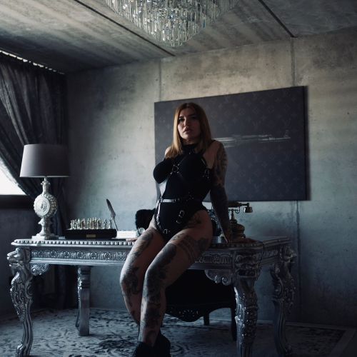 Galeriebild 2 von Mistress Hannah