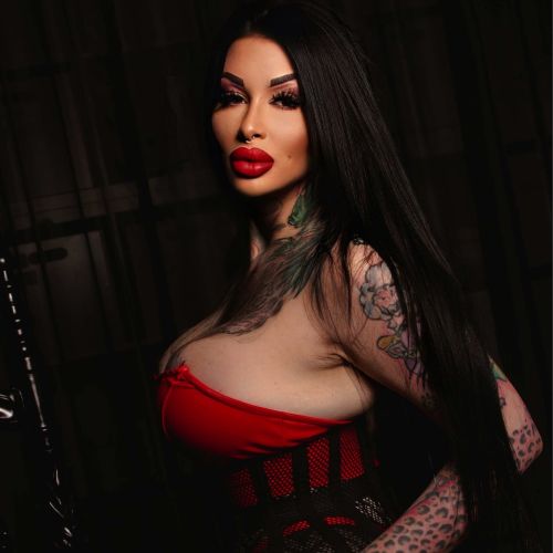 Galeriebild 7 von Dirty Snowwhite