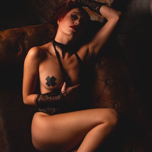 Galeriebild 3 von Ruby June